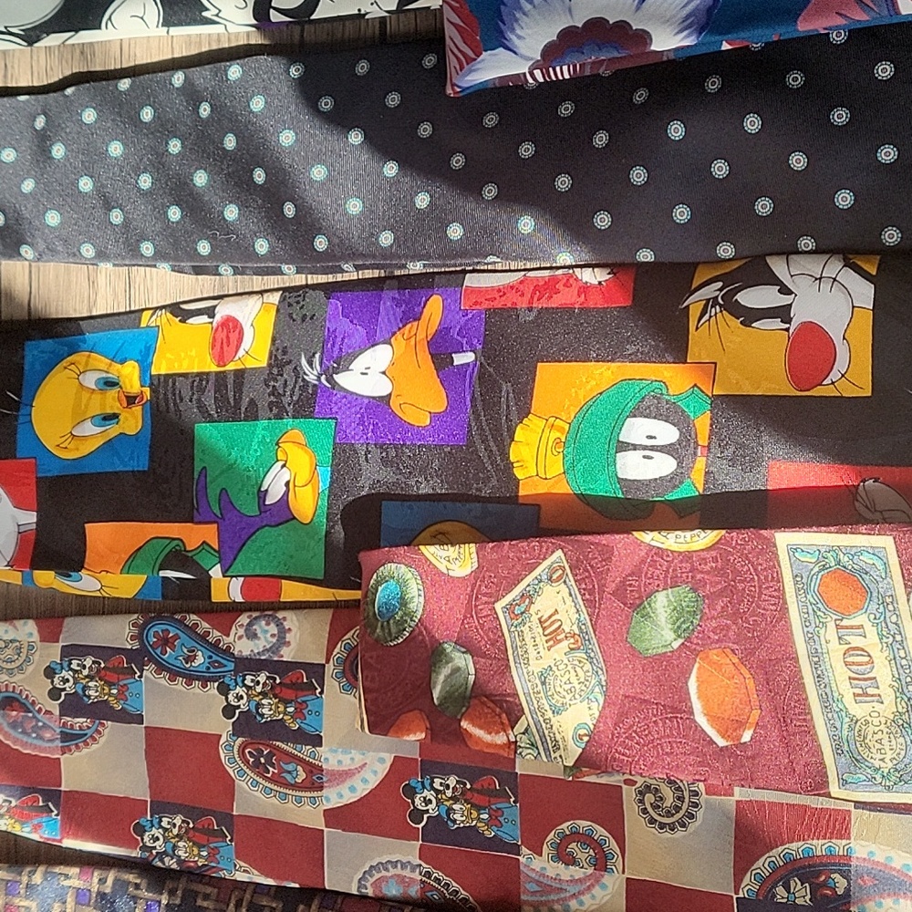 Men's Bundle of 9 Ties - Picture 2 of 12